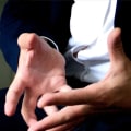 Using Persuasive Body Language to Negotiate Effectively