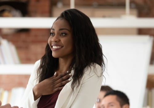 Body Language in Negotiation: A Comprehensive Overview